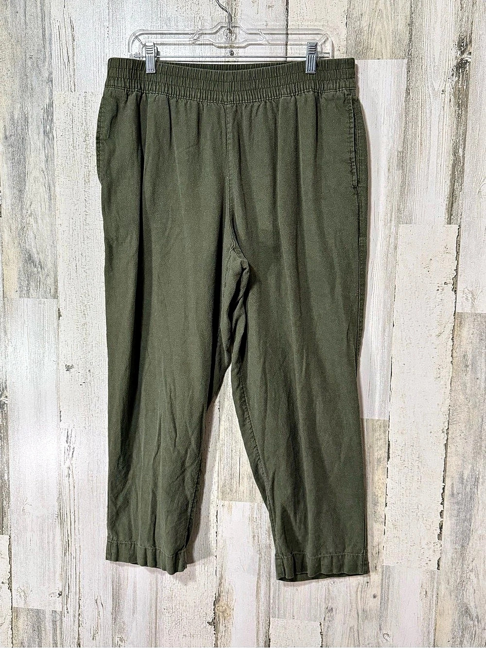 Old Navy High Rise Straight Comfort Waistband Straight Leg Casual Comfort